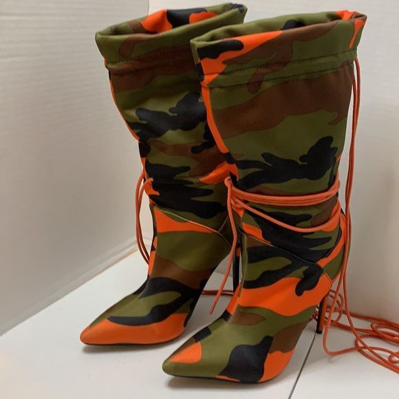 Camouflage Women’s Stilettos Ankle Boots Size 7.5 (38) - Picture 1 of 11
